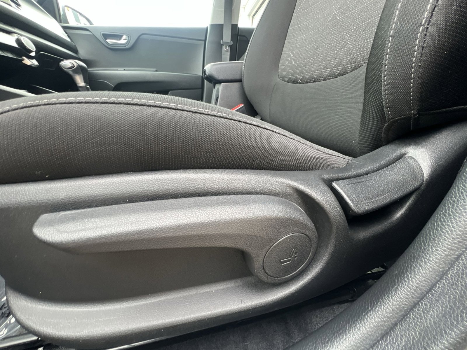 Used 2023 Kia Rio S w/ Technology Package FWD image 22
