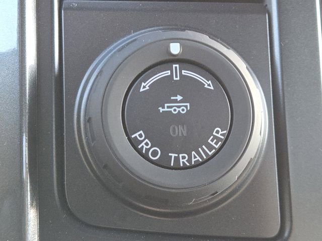 Certified 2022 Ford F150 XLT w/ Equipment Group 302A High image 11