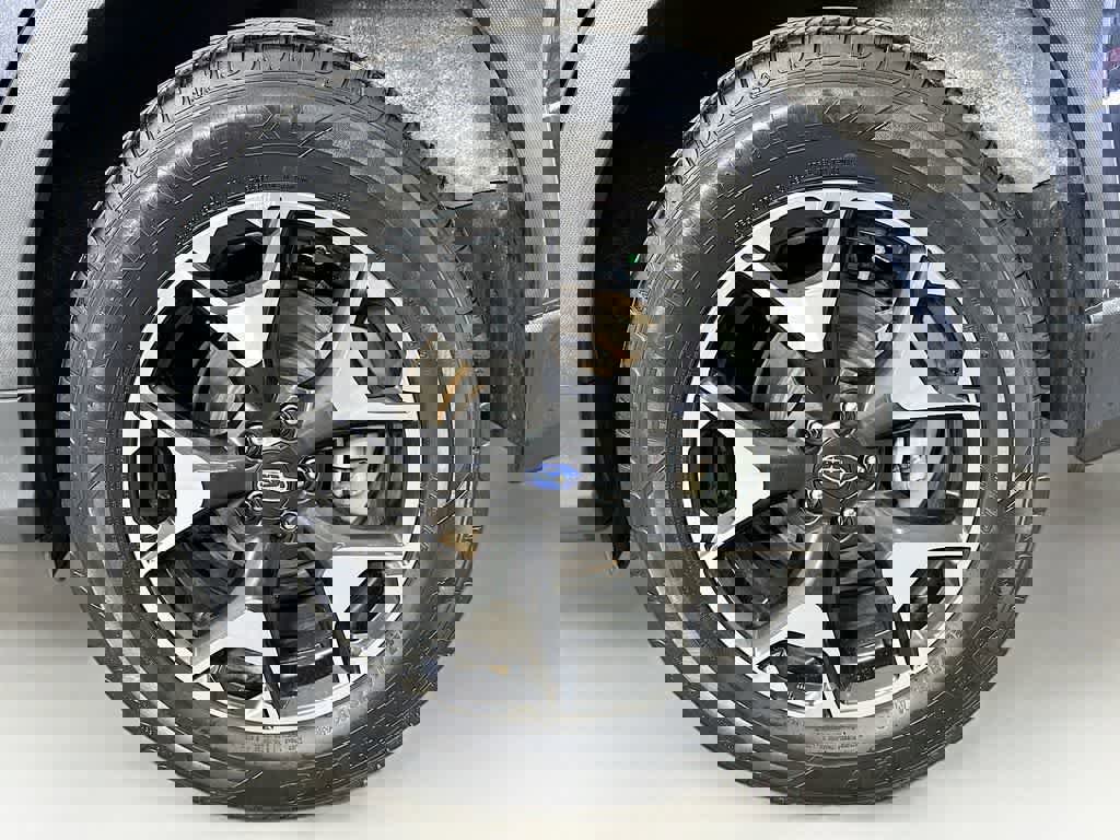 Used 2019 Subaru Crosstrek 2.0i Premium image 11