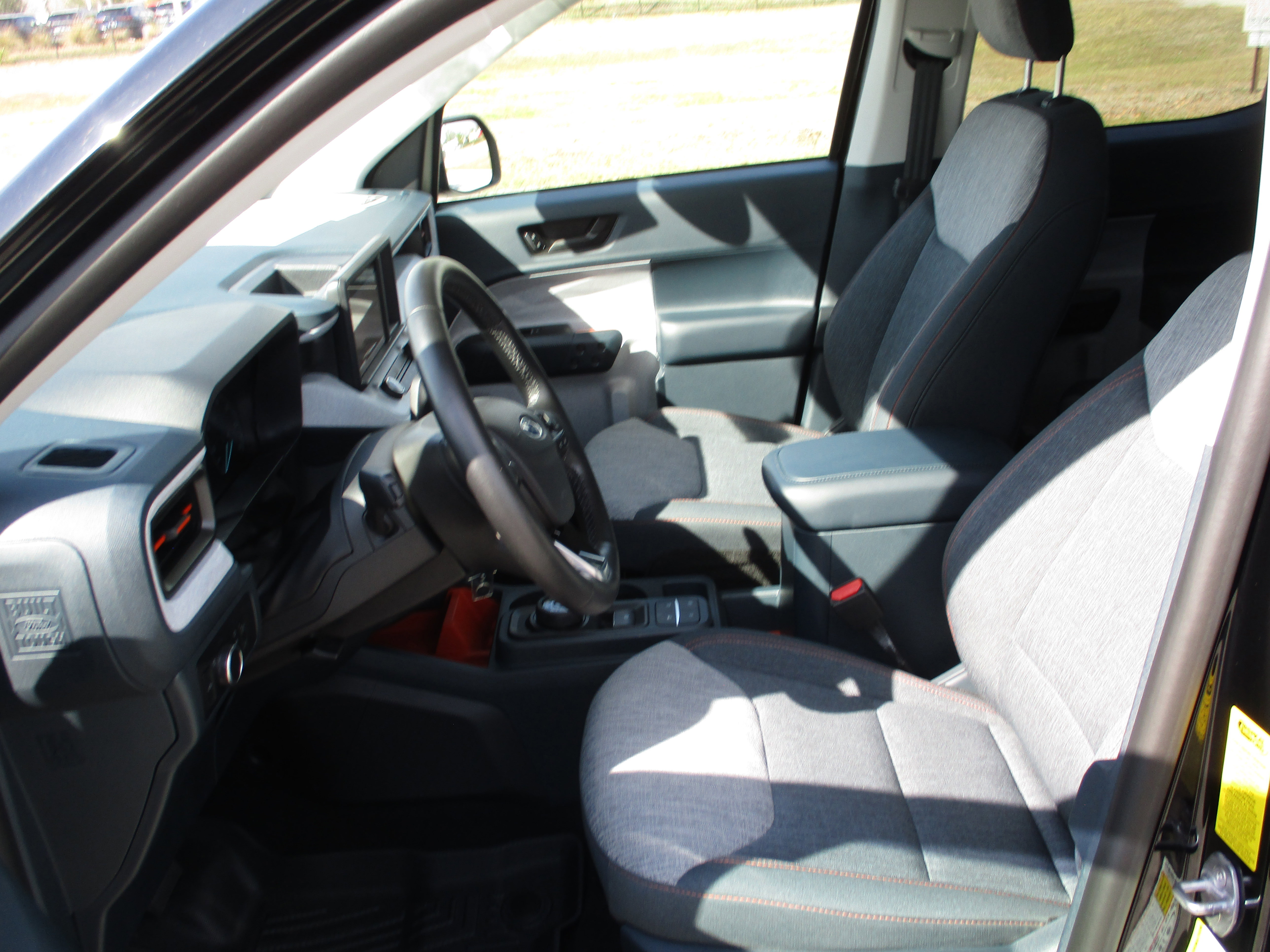 Certified 2024 Ford Maverick XLT w/ XLT Luxury Package FWD image 10