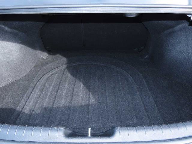 Used 2024 Hyundai Elantra Limited image 33