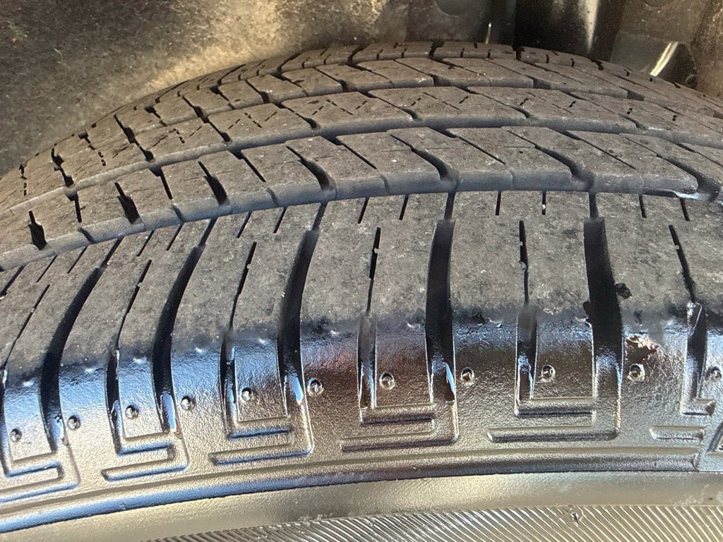 Certified 2024 Ford Escape Platinum AWD/4WD image 59