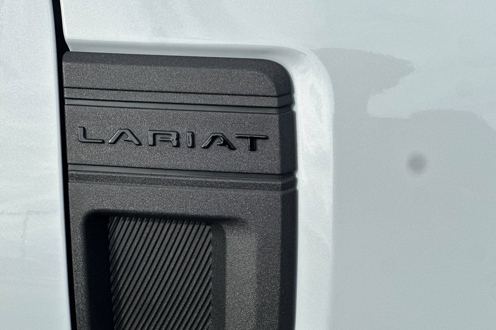 Certified 2025 Ford Maverick Lariat w/ Black Appearance Package image 28