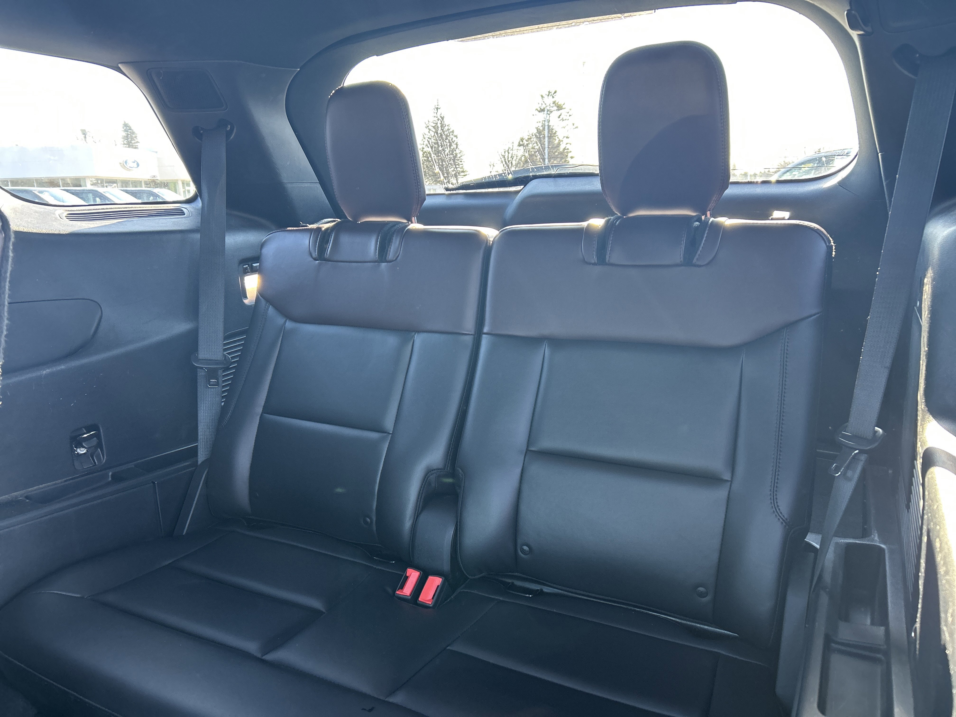 Certified 2020 Ford Explorer Platinum w/ Premium Technology Package image 12