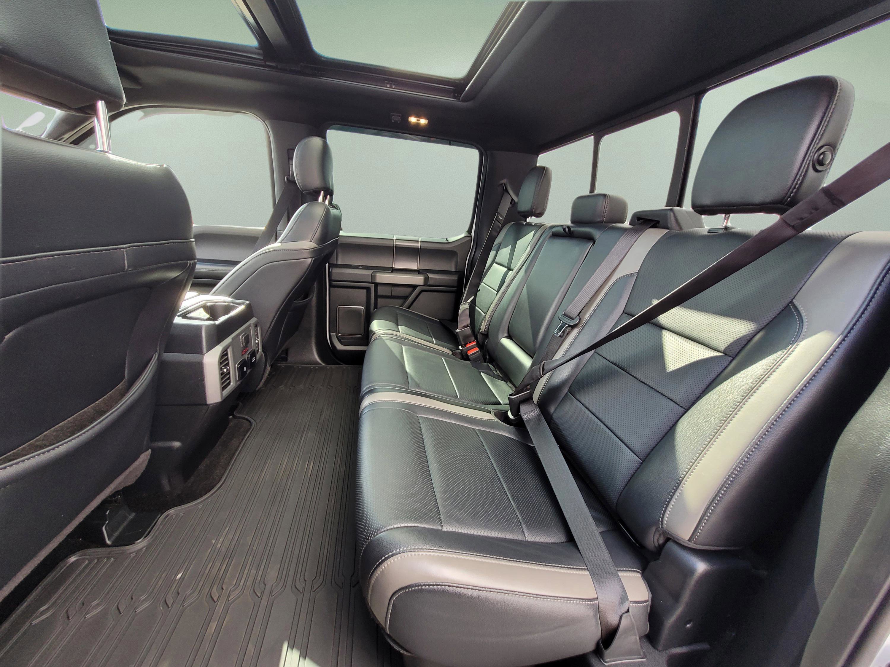 Certified 2018 Ford F150 Raptor w/ Equipment Group 802A Luxury image 18