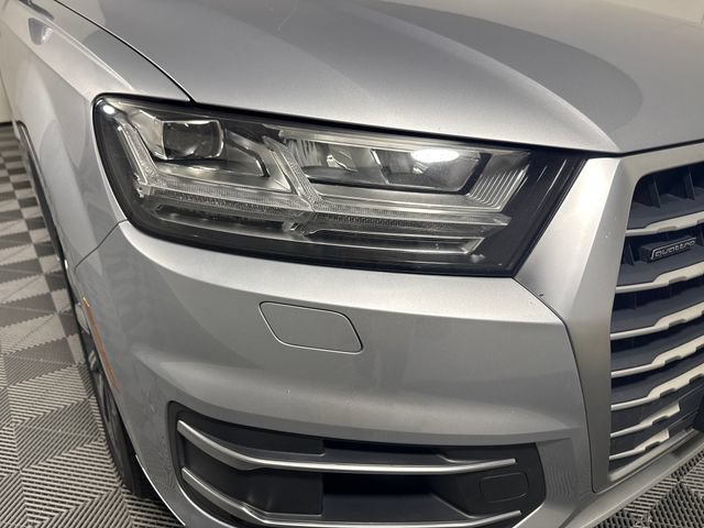 Used 2019 Audi Q7 3.0T Premium Plus w/ Premium Plus Package AWD/4WD image 13