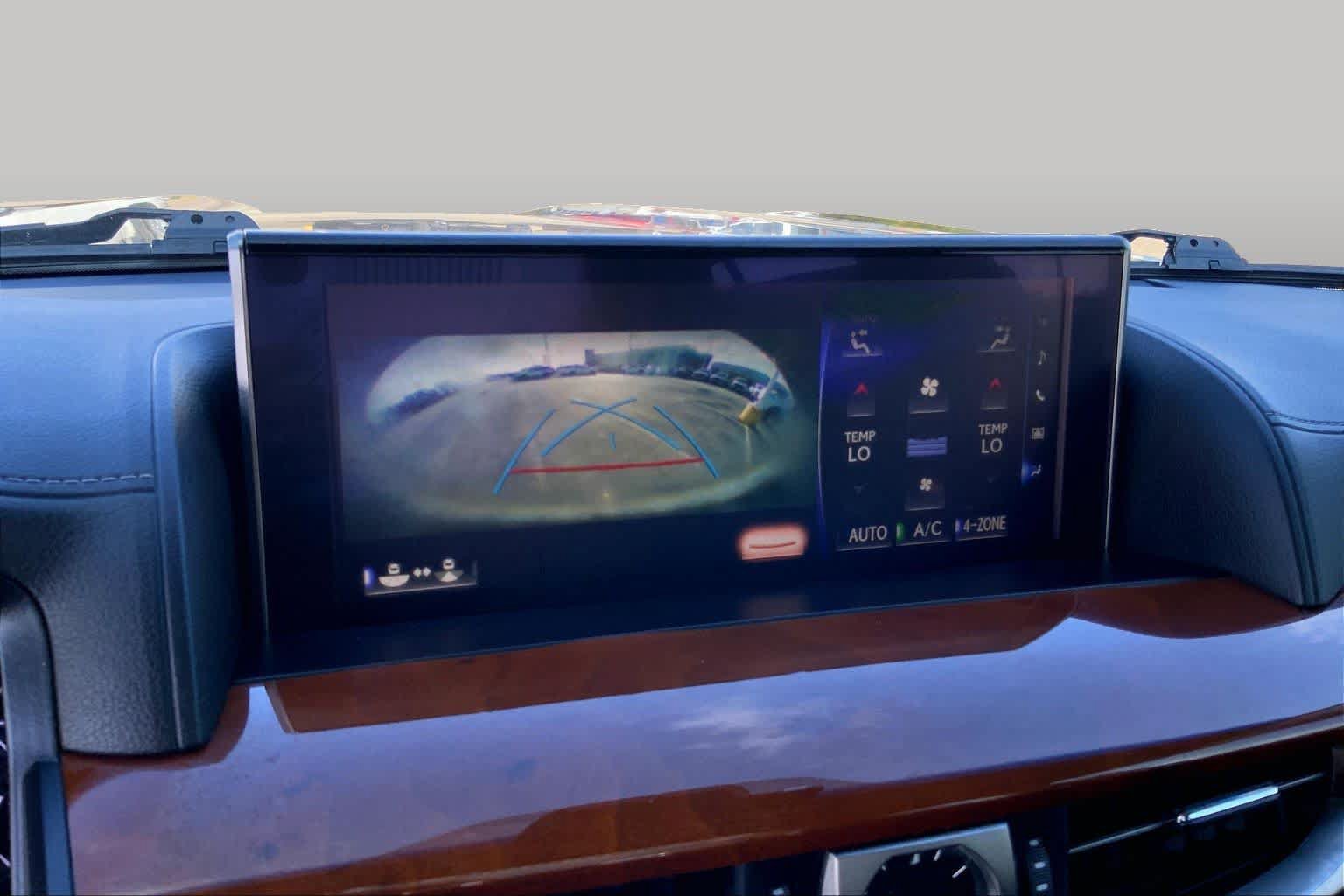 Used 2019 Lexus LX 570 4WD w/ Luxury Package image 24