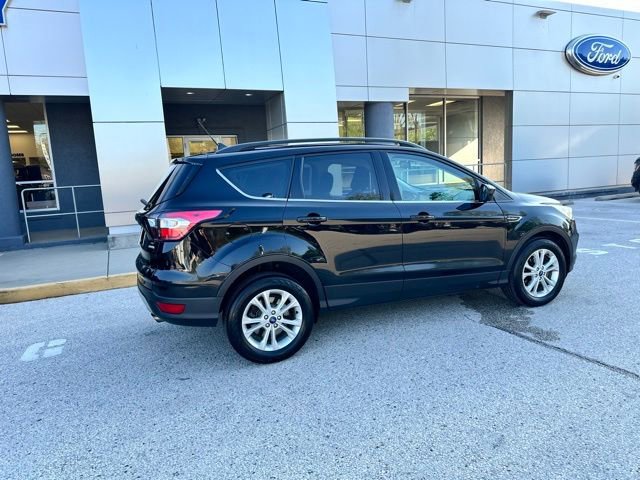 Certified 2018 Ford Escape SE w/ SE Sync 3 Package FWD image 23