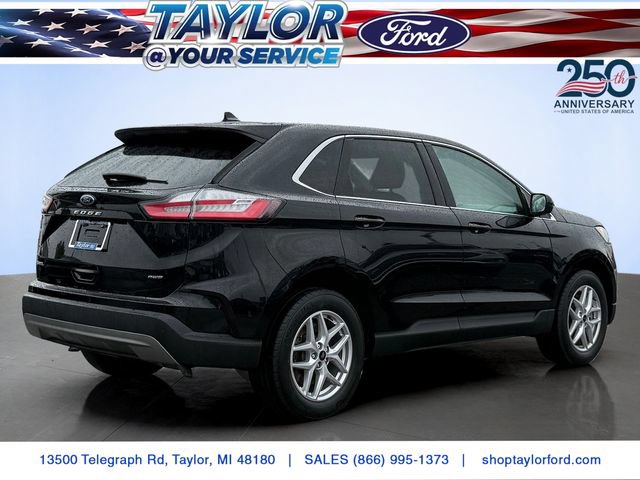 Certified 2024 Ford Edge SEL w/ Convenience Package AWD/4WD image 3
