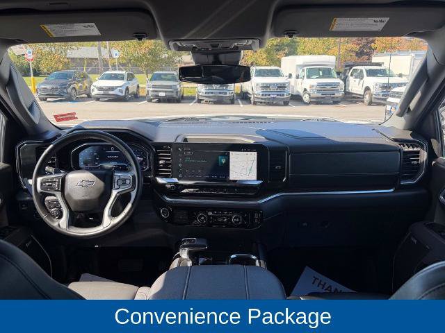 Used 2025 Chevrolet Silverado 1500 RST w/ Convenience Package II AWD/4WD image 5