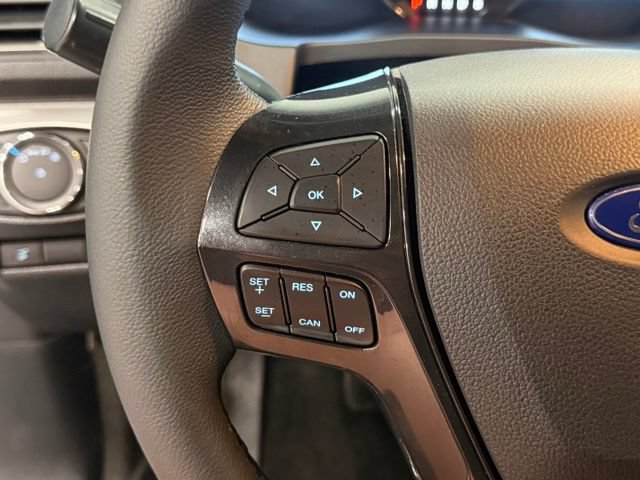 Certified 2018 Ford Explorer XLT w/ Equipment Group 202A FWD image 19