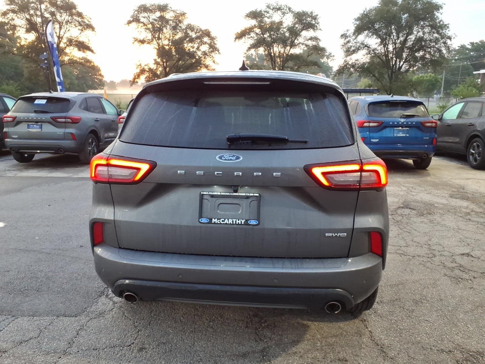 Certified 2023 Ford Escape ST-Line w/ Tech Pack #1 AWD/4WD image 4