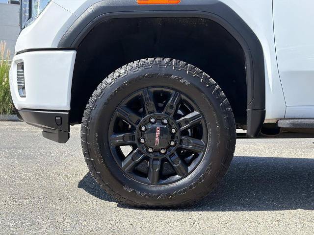 Used 2022 GMC Sierra 2500 AT4 w/ AT4 Preferred Package AWD/4WD image 10