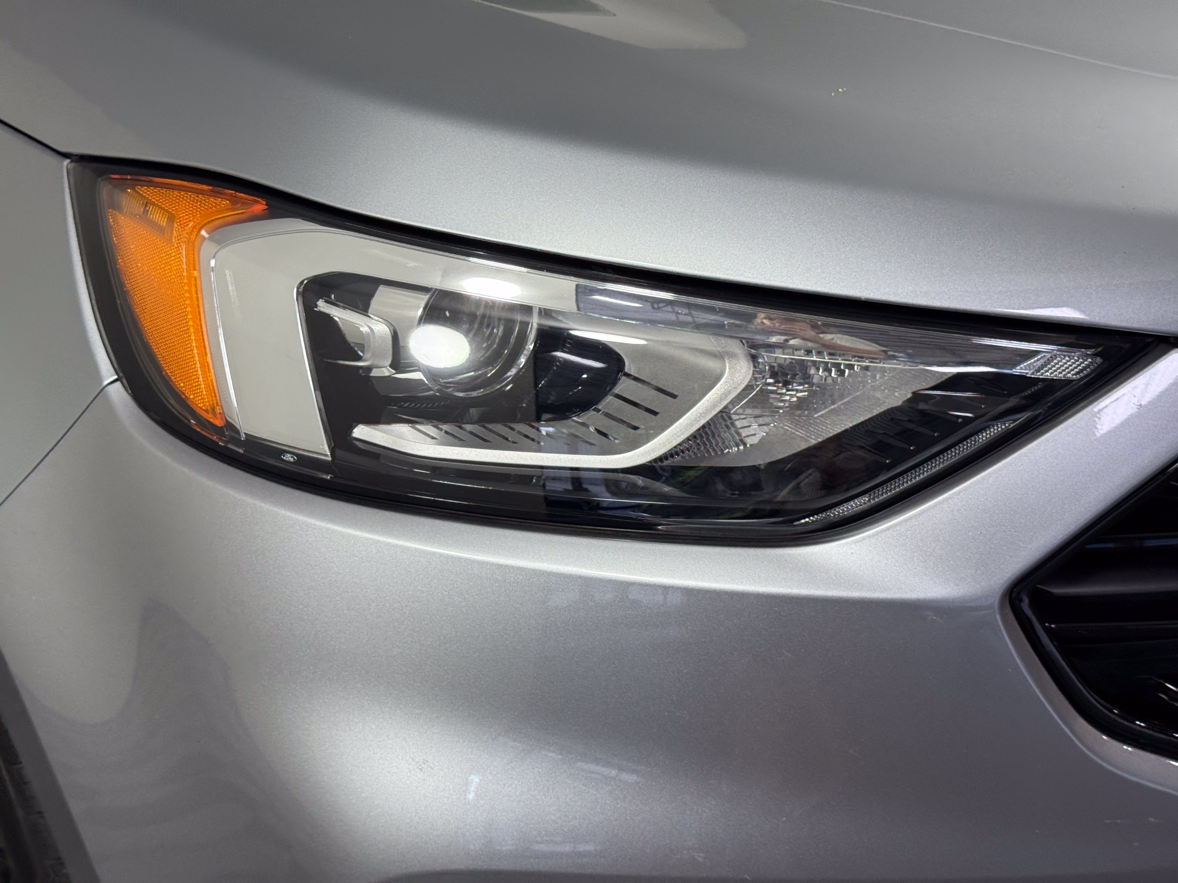Certified 2023 Ford Edge SE w/ Black Appearance Package AWD/4WD image 7
