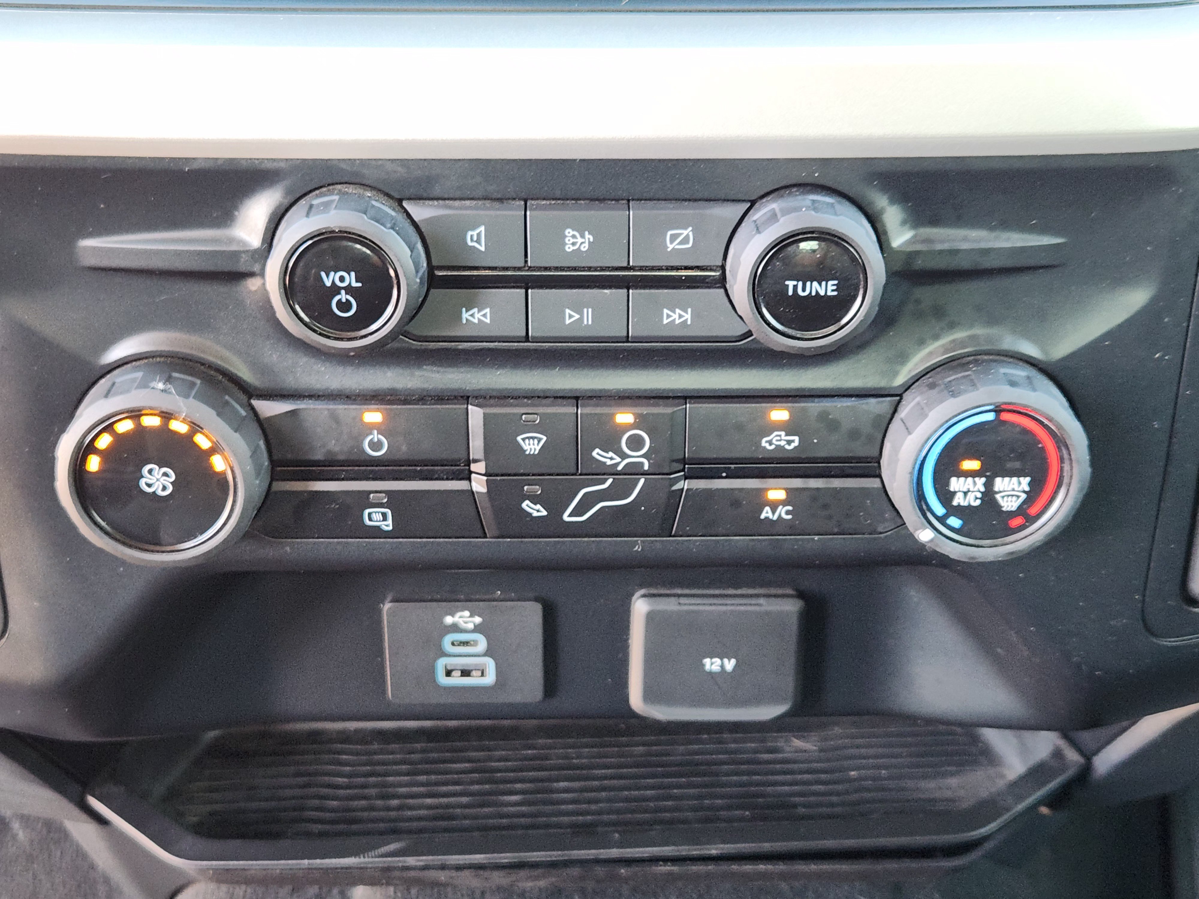 Certified 2023 Ford F350 XL w/ STX Appearance Package AWD/4WD image 19