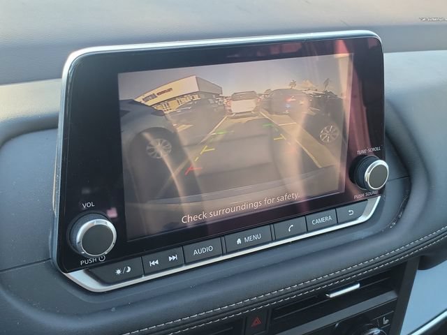 Used 2023 Nissan Rogue SV w/ SV Premium B Package FWD image 27