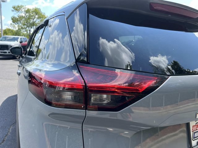 Used 2021 Nissan Rogue SL w/ Premium Package FWD image 13