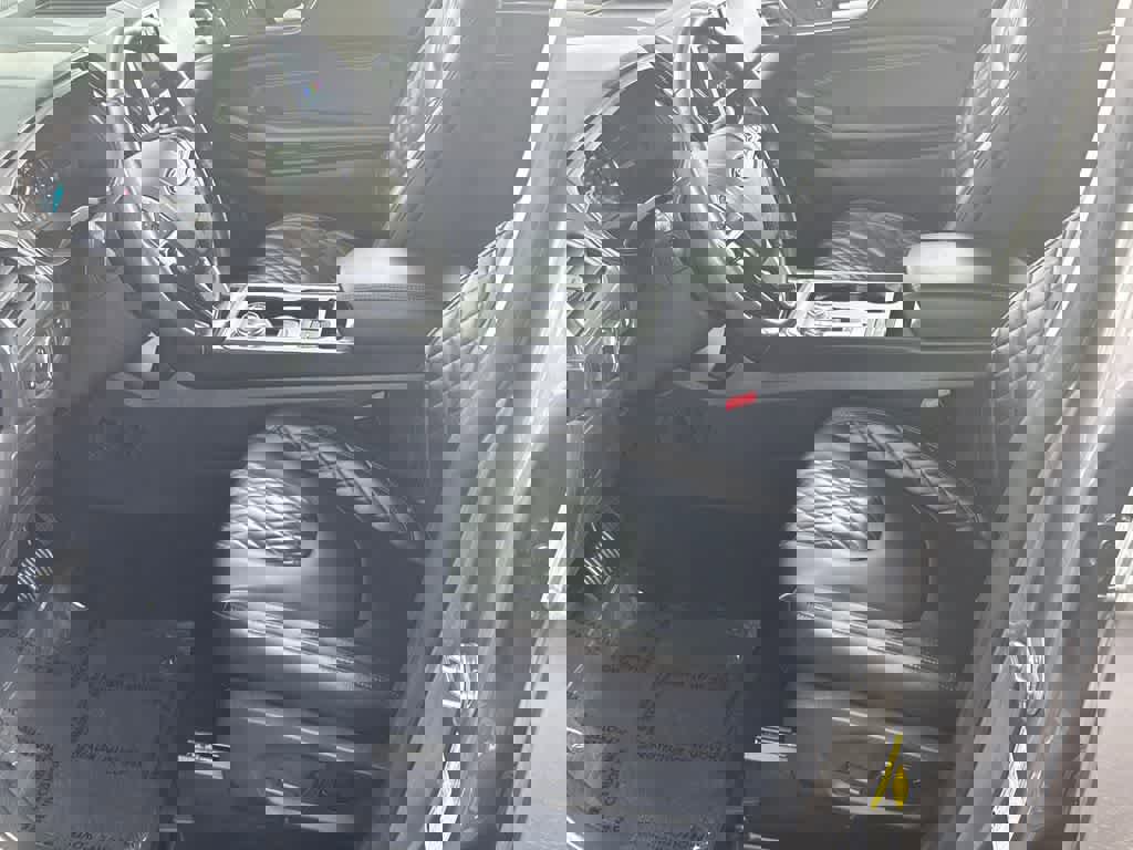 Certified 2024 Ford Edge Titanium image 9