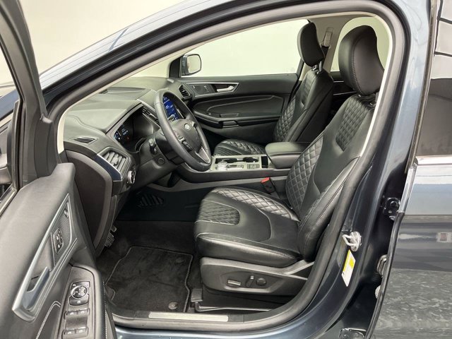 Certified 2024 Ford Edge Titanium w/ Equipment Group 301A AWD/4WD image 3