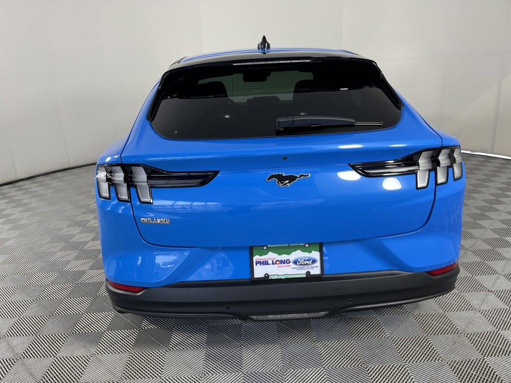 Certified 2023 Ford Mustang Mach-E Select image 4