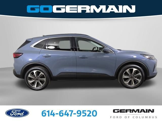 Certified 2024 Ford Escape Platinum image 2