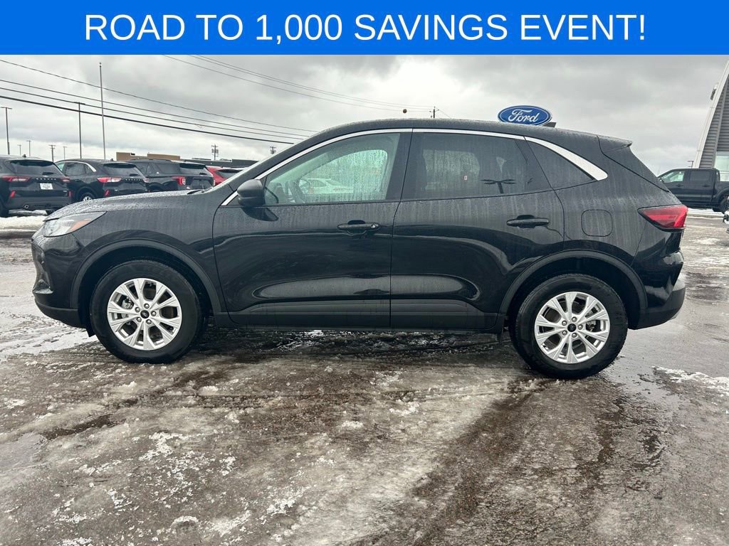 Certified 2024 Ford Escape Active image 3
