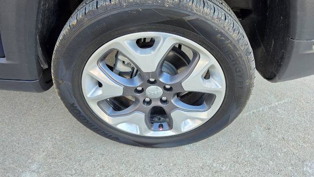 Used 2021 Jeep Compass Limited AWD/4WD image 26