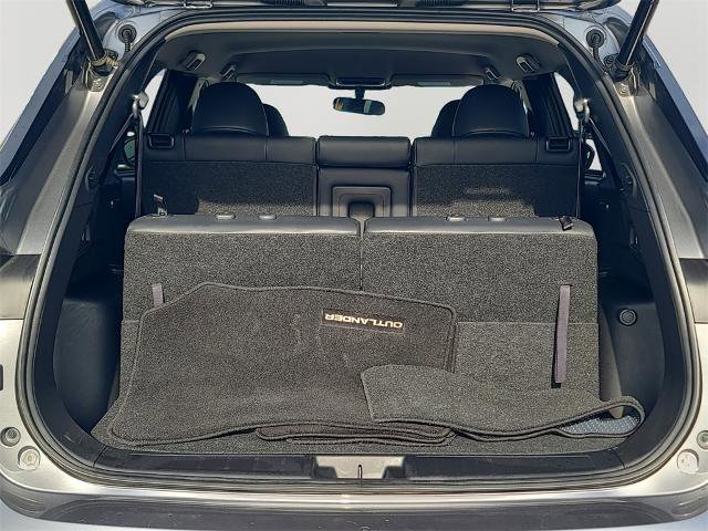 Used 2024 Mitsubishi Outlander SE image 9