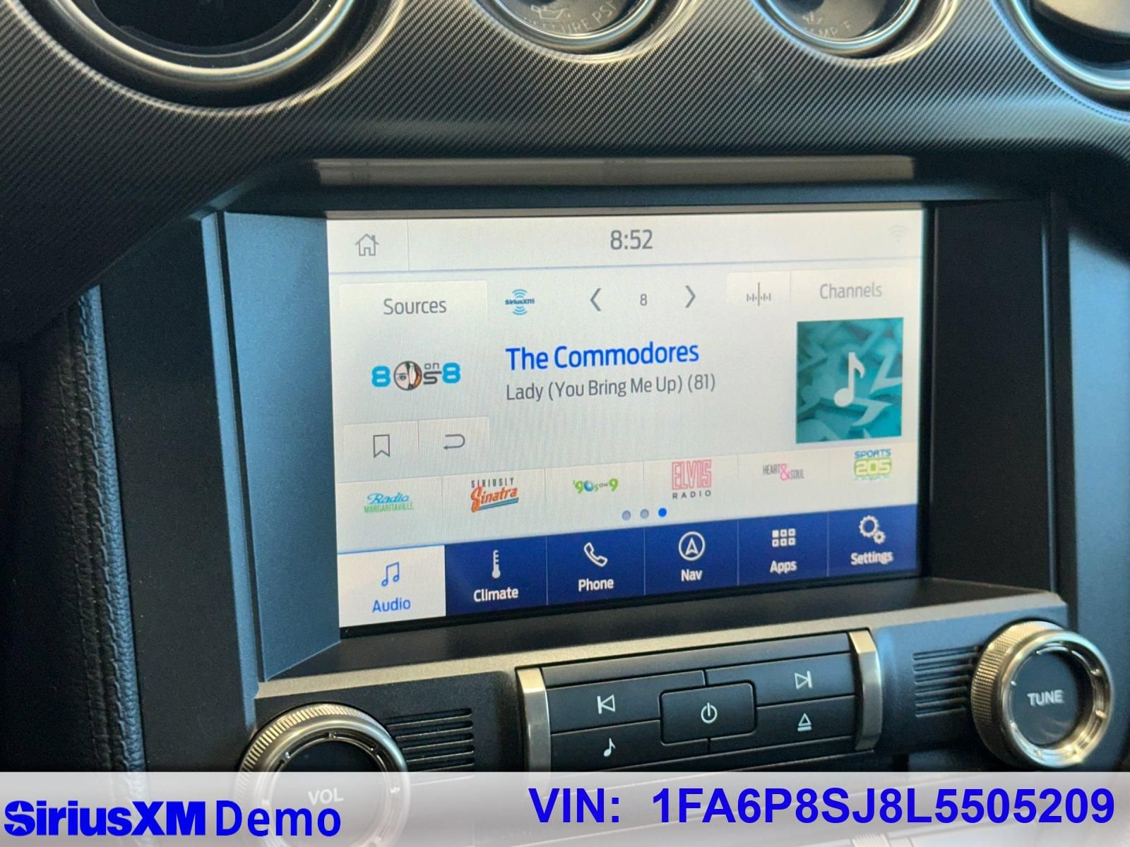 Certified 2020 Ford Mustang Shelby GT500 w/ Technology Package RWD image 23