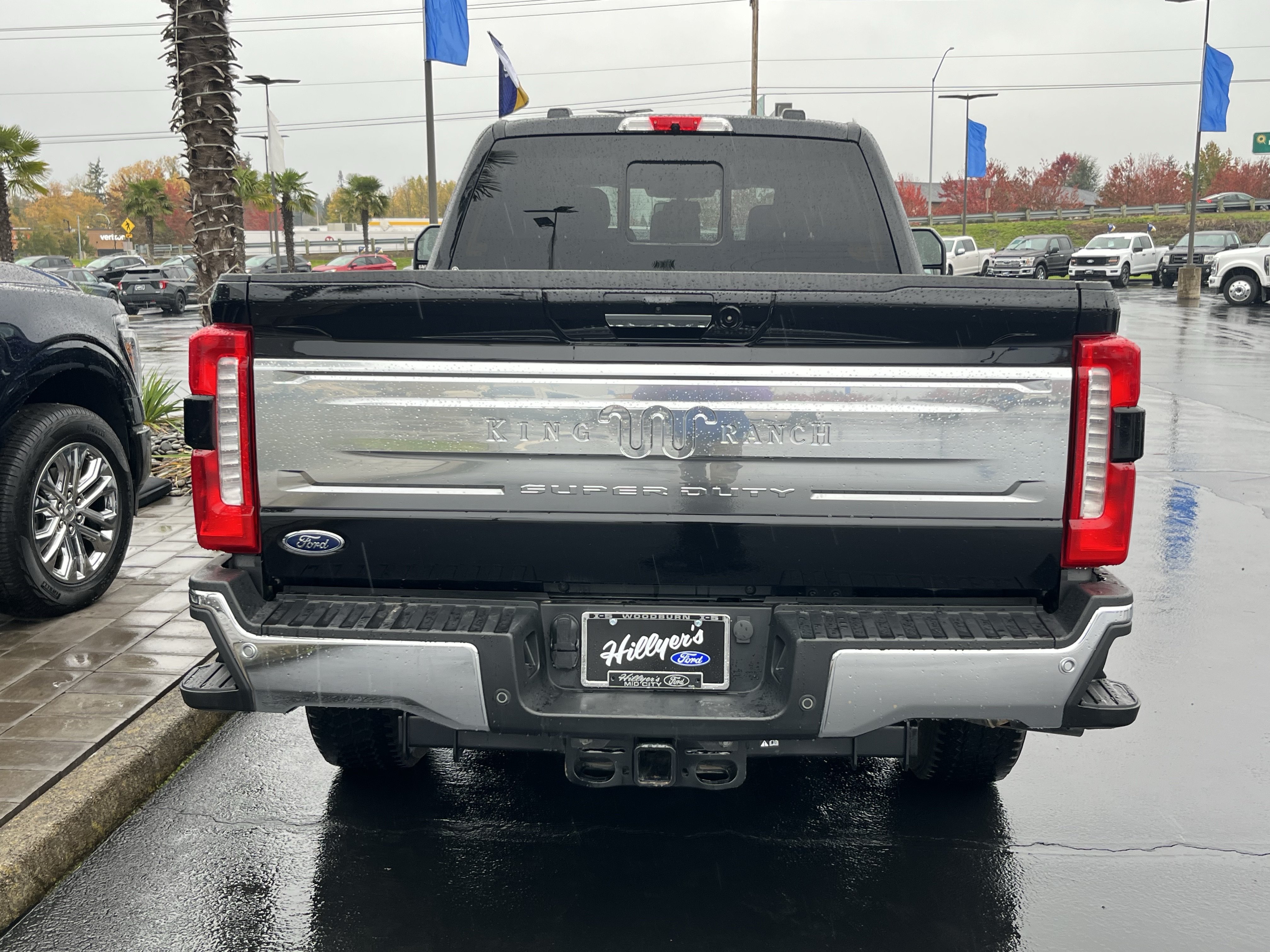 Certified 2024 Ford F350 King Ranch AWD/4WD image 4