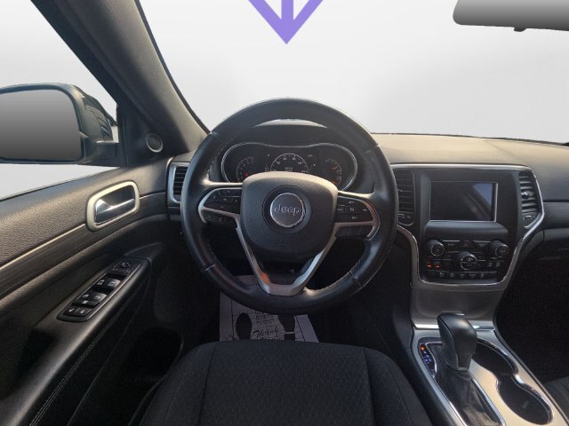 Used 2019 Jeep Grand Cherokee Laredo AWD/4WD image 12