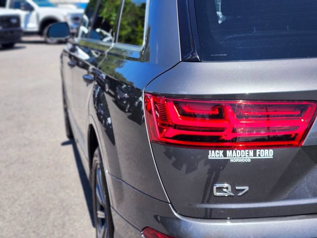 Used 2018 Audi Q7 3.0T Premium Plus w/ Premium Plus Package AWD/4WD image 9