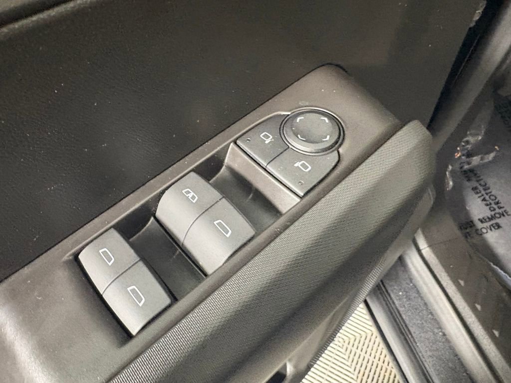 Used 2024 Chevrolet Colorado Trail Boss image 12