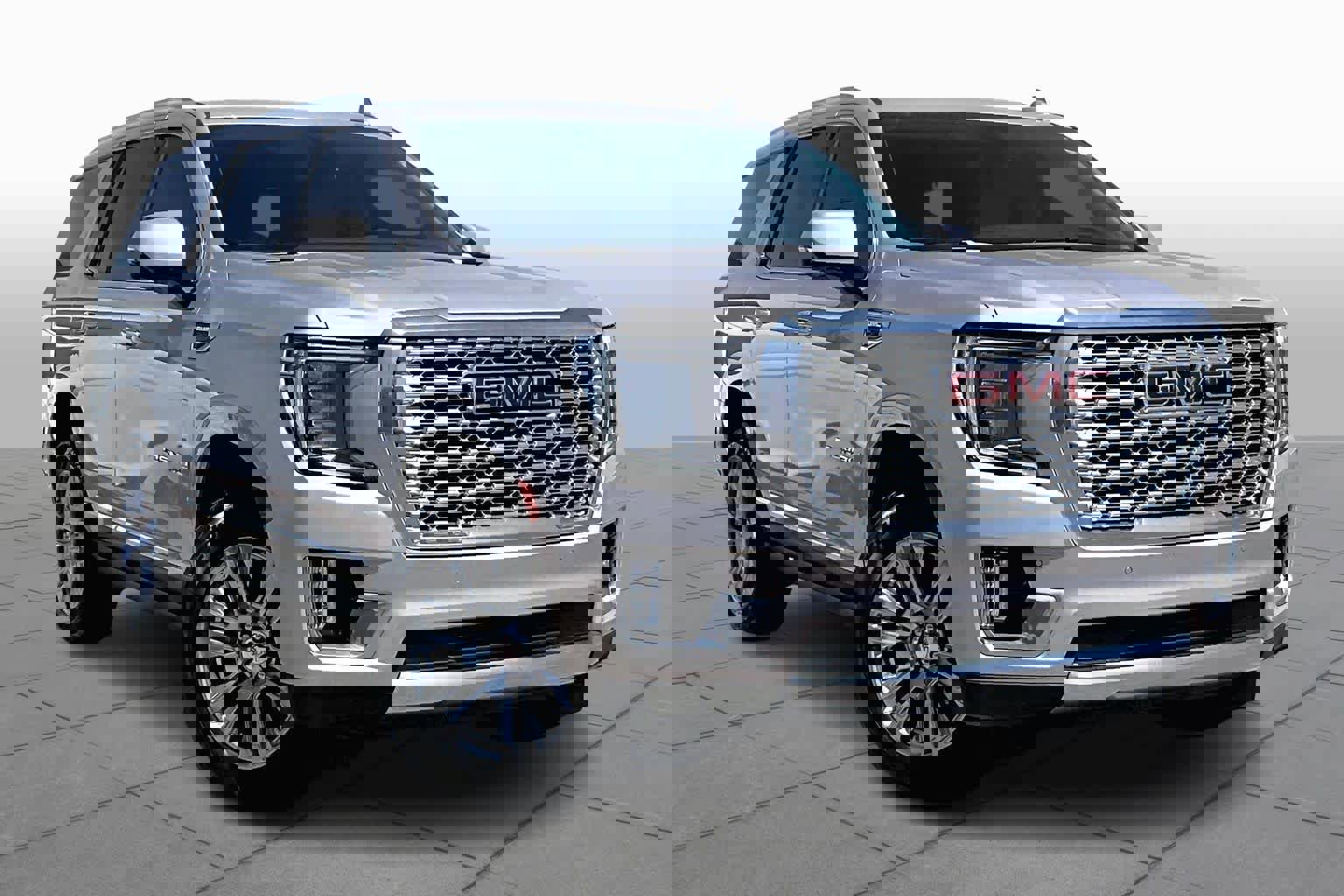 Used 2022 GMC Yukon Denali w/ Max Trailering Package image 3