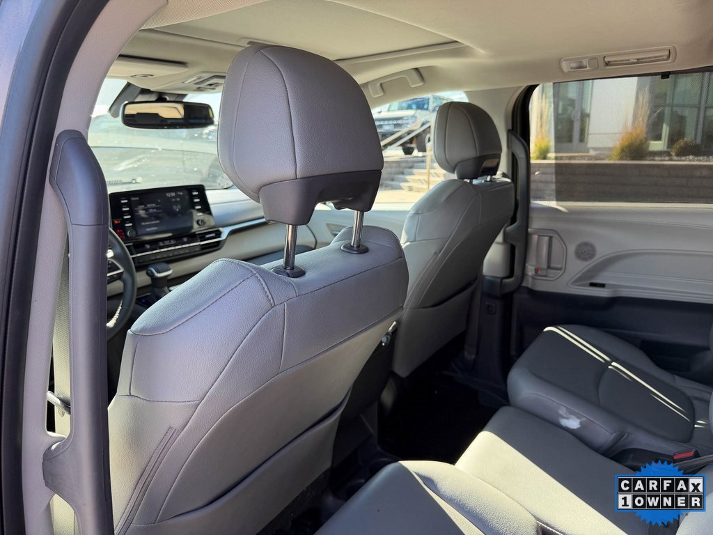 Used 2024 Toyota Sienna XLE image 13