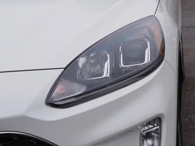 Certified 2022 Ford Escape SEL w/ Technology Package image 10