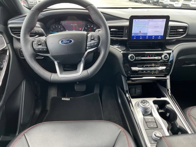 Certified 2023 Ford Explorer ST-Line AWD/4WD image 13