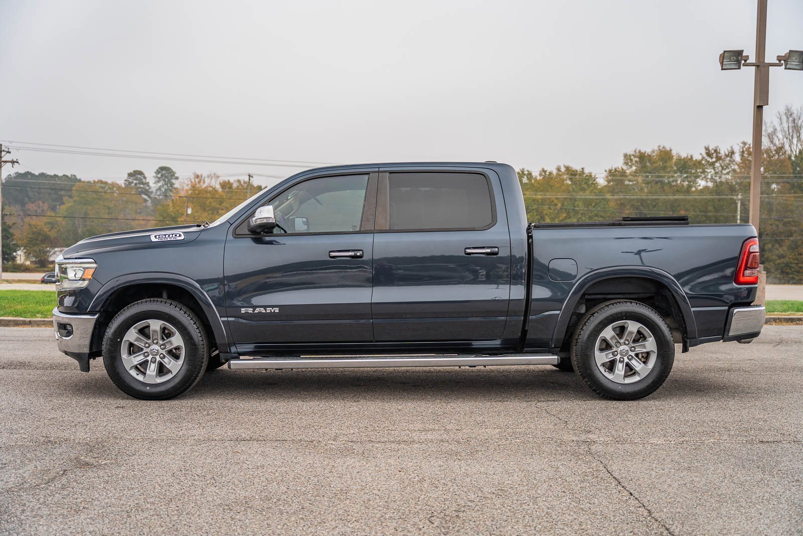 Used 2019 RAM 1500 Laramie image 2