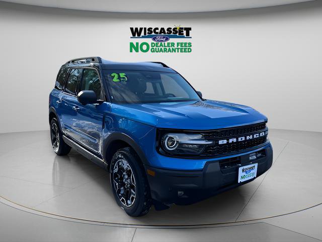 Certified 2025 Ford Bronco Sport Outer Banks w/ Outer Banks Tech Package+ AWD/4WD image 23