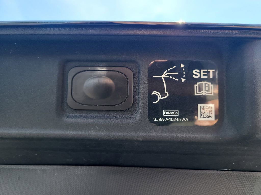 Certified 2025 Ford Mustang Mach-E Premium AWD/4WD image 8
