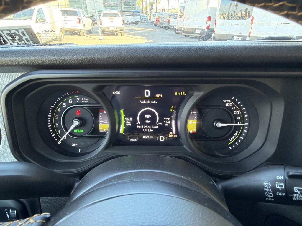 Used 2024 Jeep Wrangler Unlimited image 22