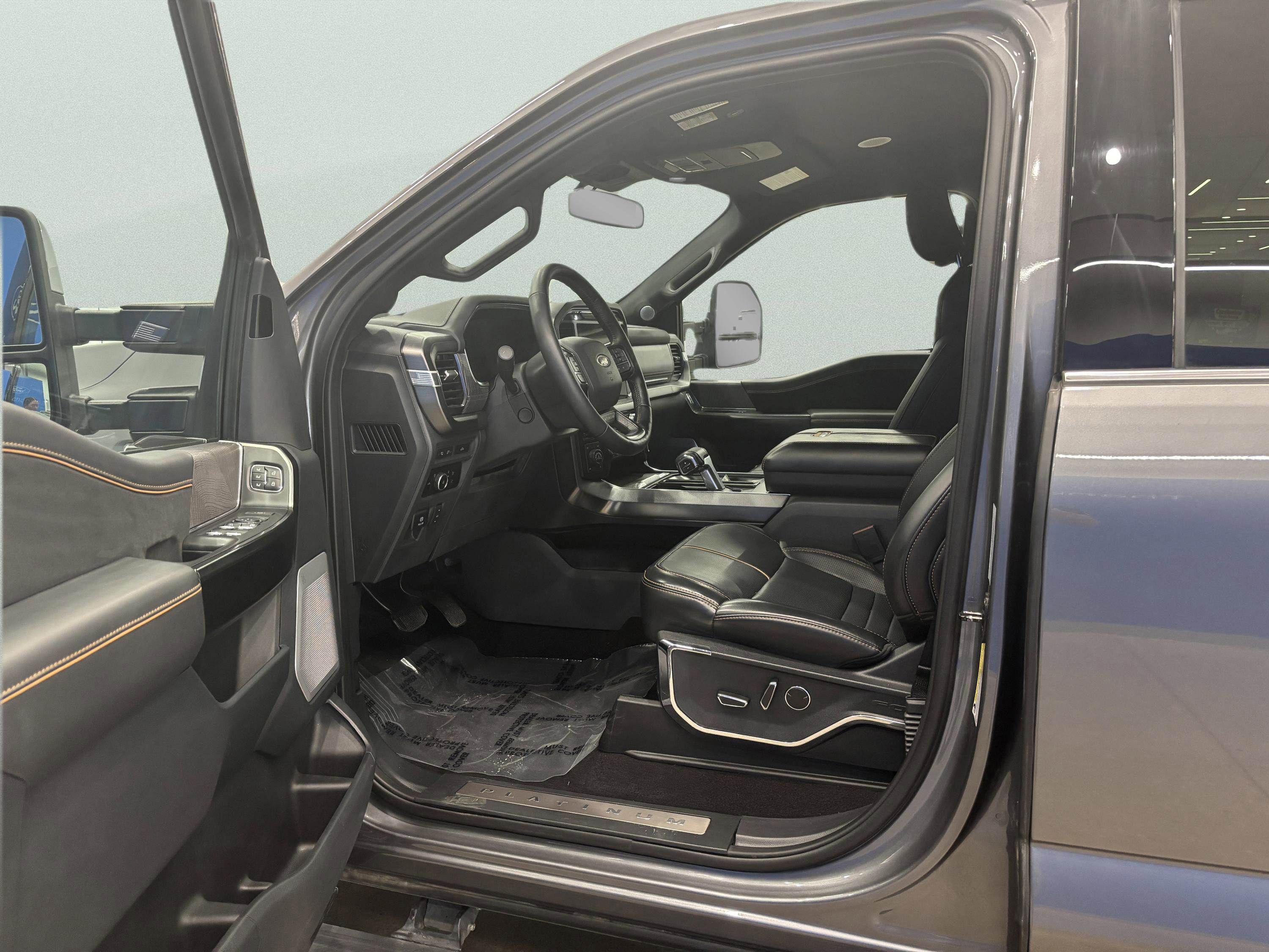 Certified 2023 Ford F150 Platinum w/ Equipment Group 701A High image 11