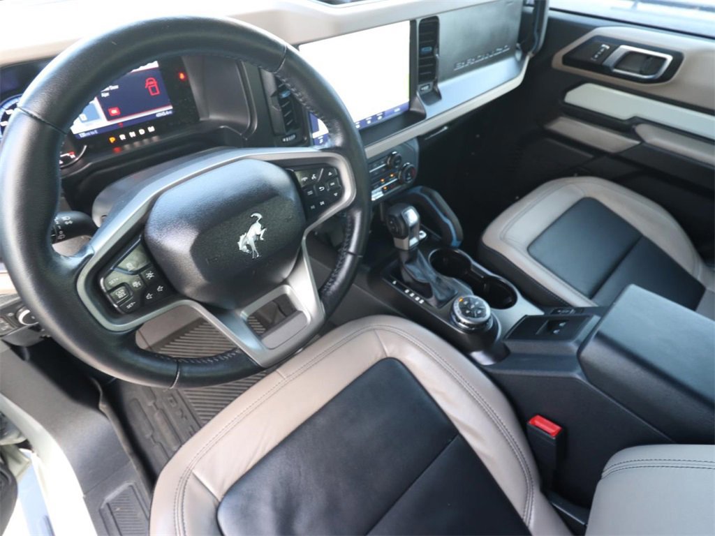 Certified 2022 Ford Bronco Wildtrak image 11