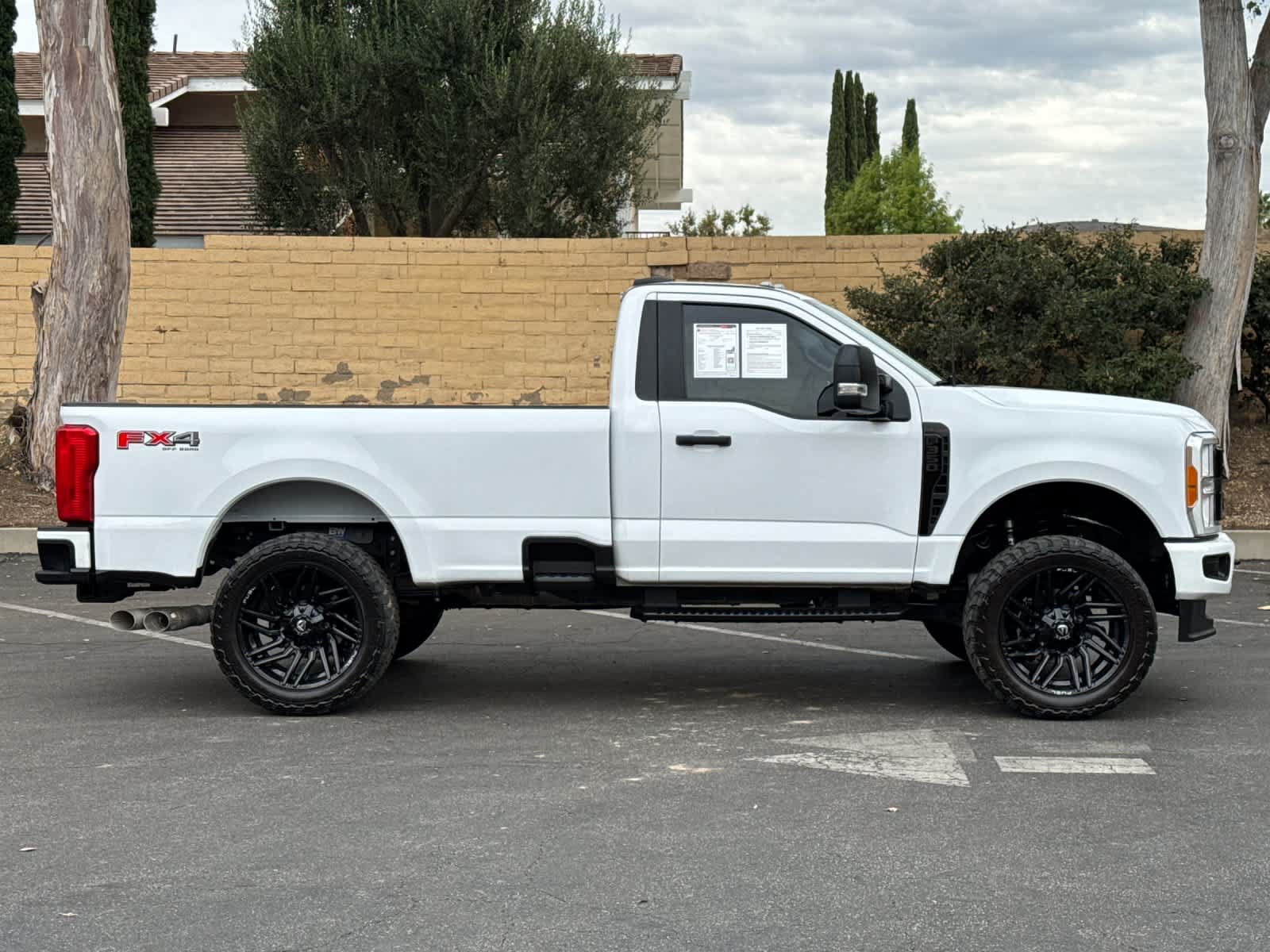 Certified 2023 Ford F350 XLT w/ FX4 Off-Road Package AWD/4WD image 7