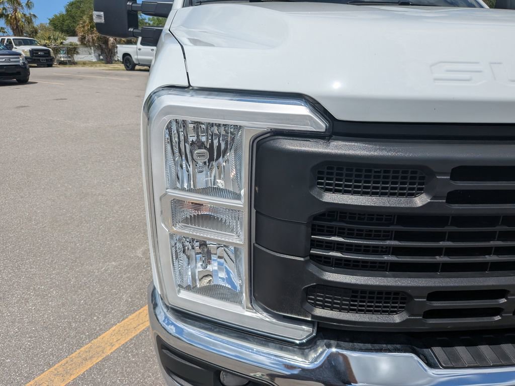 Certified 2025 Ford F350 XL w/ XL Chrome Package AWD/4WD image 11