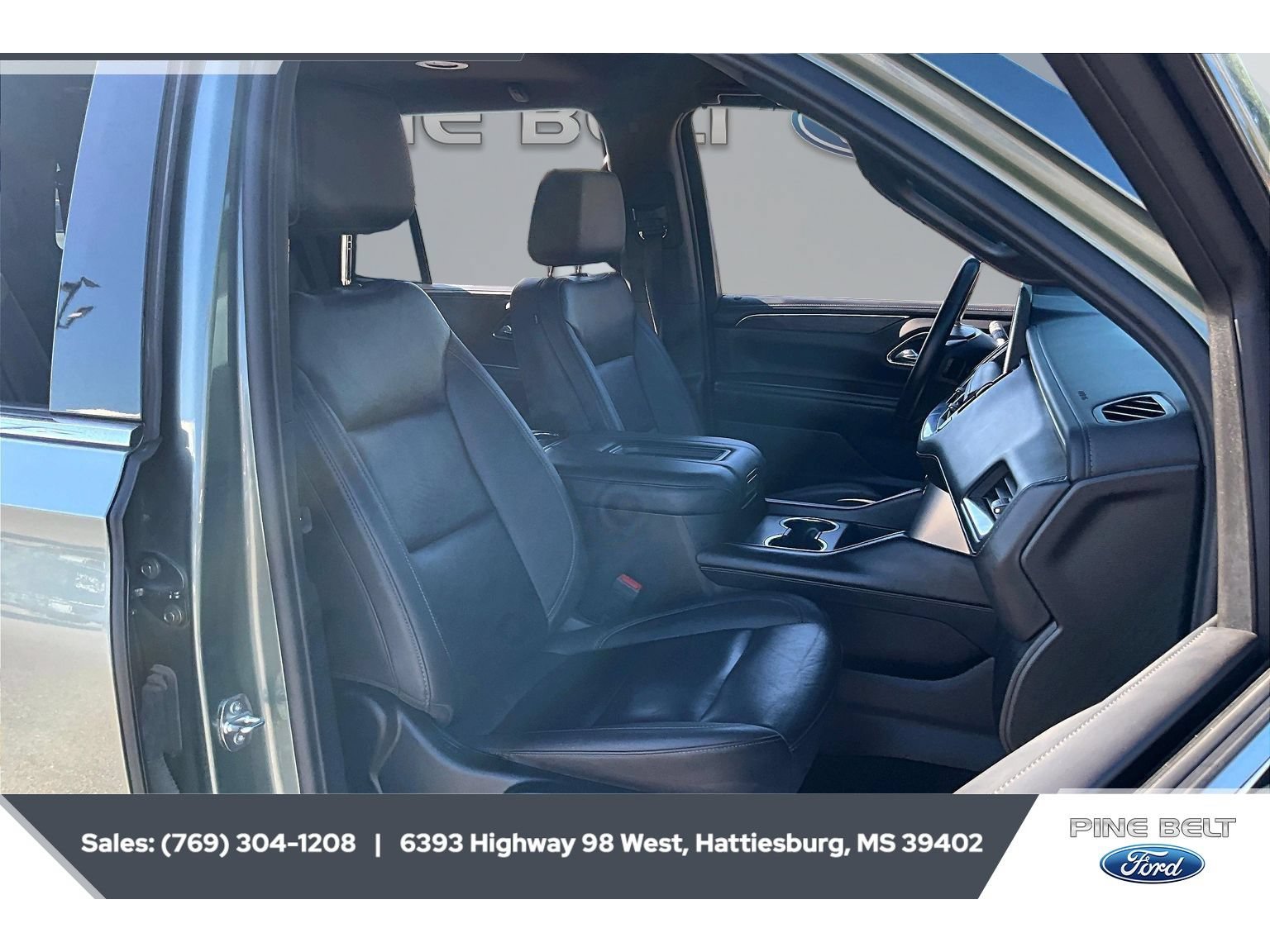 Used 2024 Chevrolet Tahoe LT RWD image 6