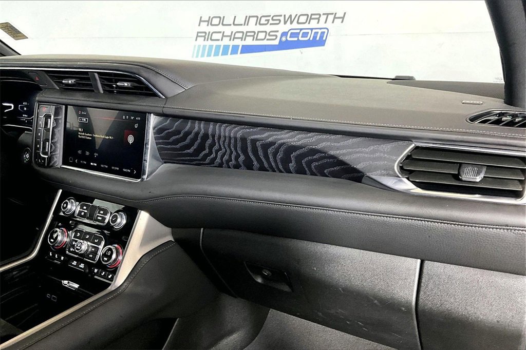 Used 2024 GMC Yukon Denali image 12