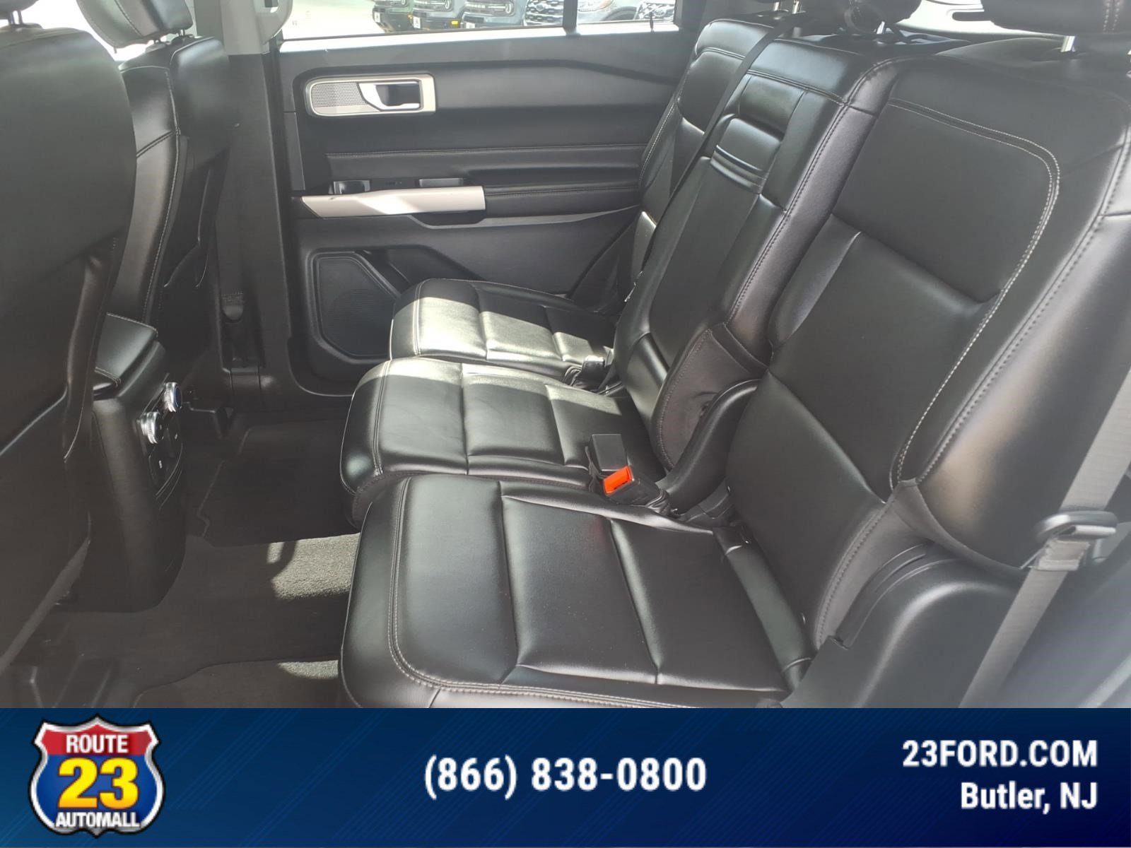 Certified 2023 Ford Explorer XLT w/ Equipment Group 202A AWD/4WD image 24