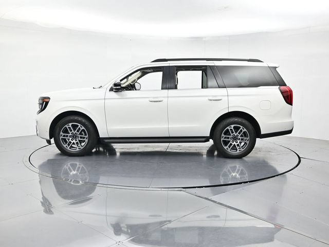 Certified 2025 Ford Expedition Active AWD/4WD image 7