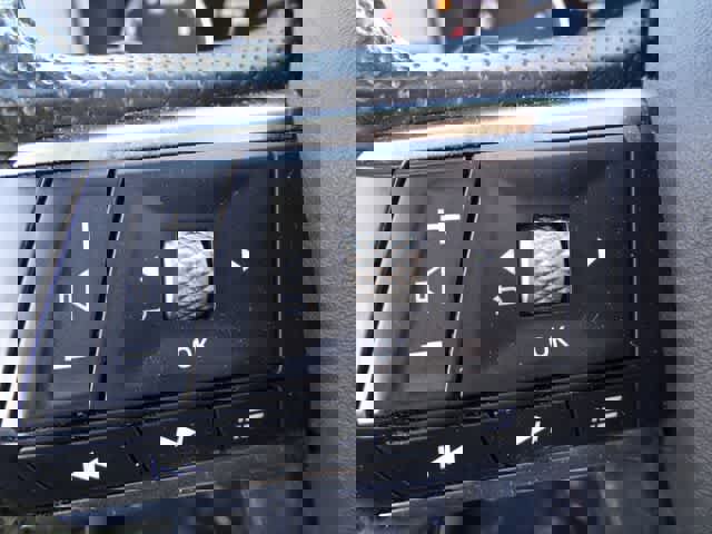 Used 2024 Mitsubishi Outlander SE AWD/4WD image 18